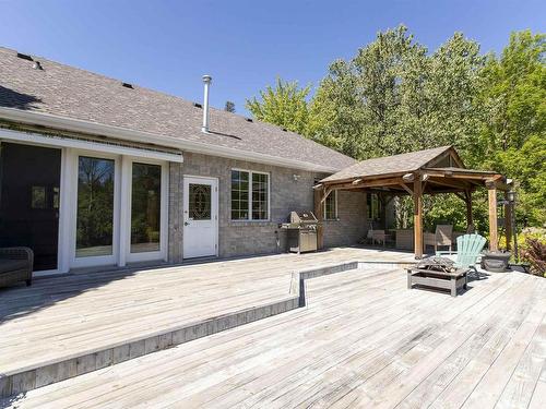 300 Riverside Drive, Thunder Bay, ON - Outdoor With Deck Patio Veranda