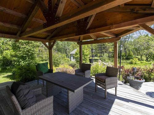 300 Riverside Drive, Thunder Bay, ON - Outdoor With Deck Patio Veranda With Exterior