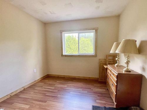 36 Bearpaw Drive, Wabigoon, ON - Indoor Photo Showing Other Room