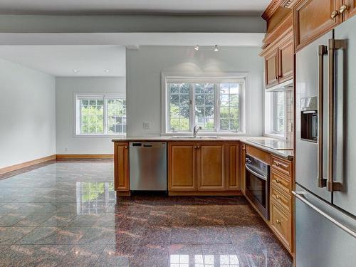 Cuisine - 138 Av. Highfield, Mont-Royal, QC - Indoor Photo Showing Kitchen