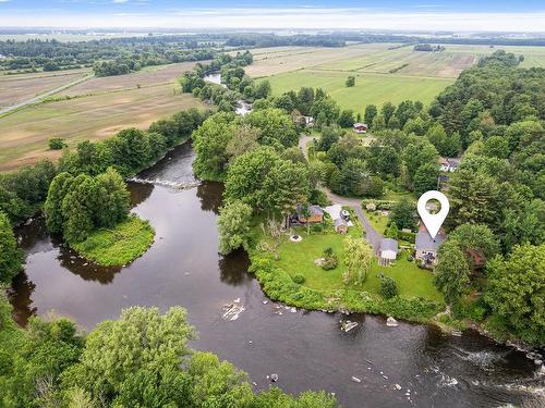 Photo aÃ©rienne - 205 Ch. Aurèle, Brigham, QC - Outdoor With Body Of Water With View