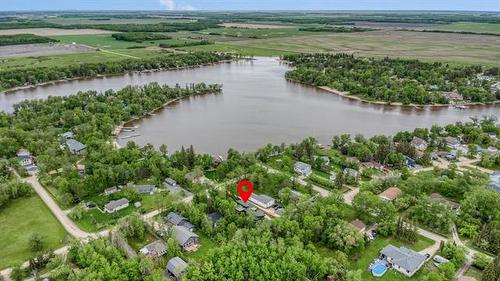 5 Park Cr, Petersfield, MB 