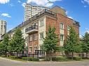 101-17 Coneflower Cres, Toronto, ON  - Outdoor With Facade 