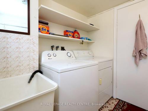 1275 Alexandra Ave, Mississauga, ON - Indoor Photo Showing Laundry Room