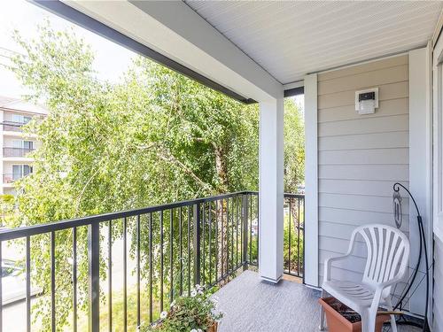 204-3855 11Th Ave, Port Alberni, BC - Outdoor With Balcony With Exterior