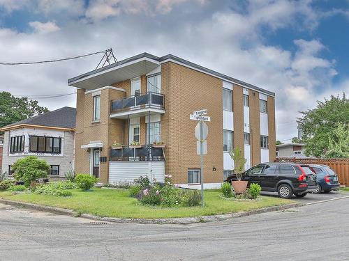 FaÃ§ade - 76  - 80 Rue Longpré, Repentigny (Le Gardeur), QC - Outdoor