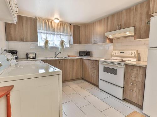 Cuisine - 76  - 80 Rue Longpré, Repentigny (Le Gardeur), QC - Indoor Photo Showing Kitchen With Double Sink