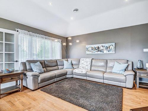 Living room - 30-764 Rue Jean-Deslauriers, Boucherville, QC - Indoor Photo Showing Living Room