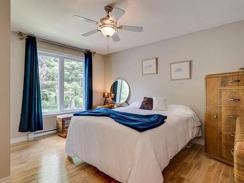 Chambre Ã  coucher principale - 135  - 137 Rue Du Rapide, Mont-Tremblant, QC - Indoor Photo Showing Bedroom