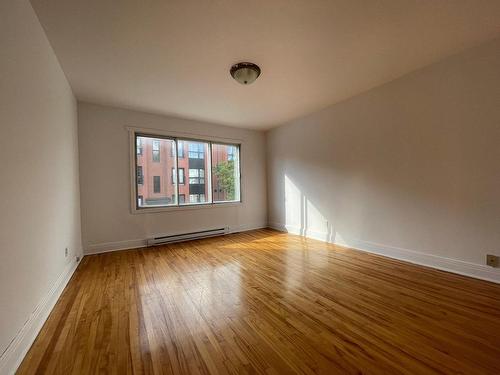 Chambre Ã Â coucher - 3920  - 3924 Av. Du Mont-Royal E., Montréal (Rosemont/La Petite-Patrie), QC - Indoor Photo Showing Other Room