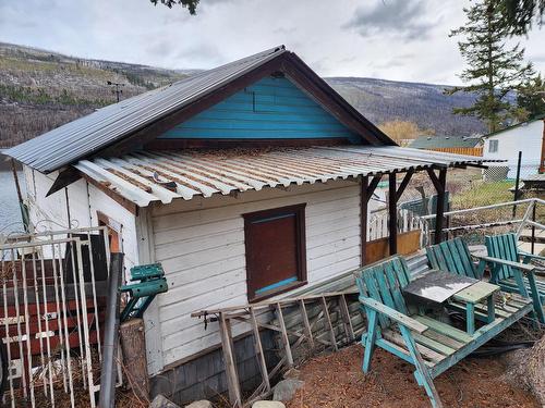 2424 Loon Lake Rd, Ashcroft, BC - Outdoor With Exterior