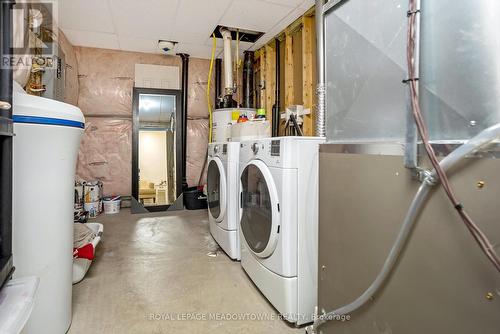 18 - 275 Old Huron Road, Kitchener, ON - Indoor Photo Showing Laundry Room