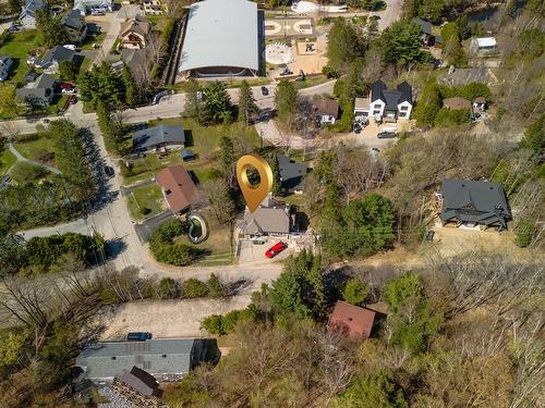 FaÃ§ade - 124 Rue St-Louis, Mont-Tremblant, QC - Outdoor With View