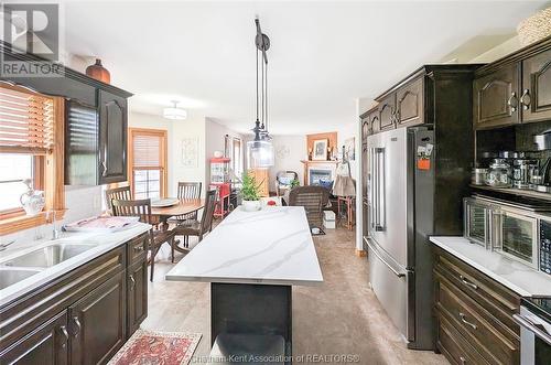 22745 Creek Road, Chatham, ON - Indoor Photo Showing Kitchen With Double Sink