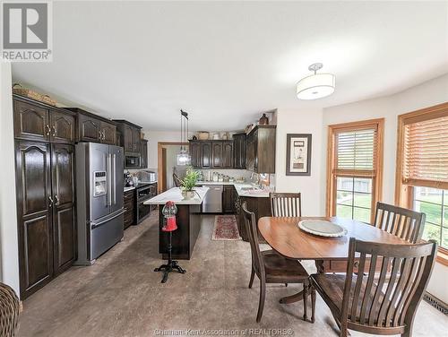 22745 Creek Road, Chatham, ON - Indoor Photo Showing Dining Room