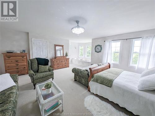 22745 Creek Road, Chatham, ON - Indoor Photo Showing Bedroom