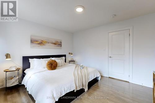 8B Parker Avenue, Richmond Hill, ON - Indoor Photo Showing Bedroom