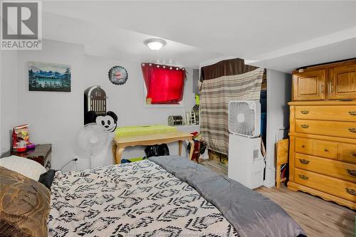 412 Prince Road, Windsor, ON - Indoor Photo Showing Bedroom