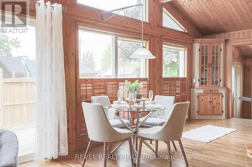 13 Third Street, Kawartha Lakes, ON - Indoor Photo Showing Dining Room