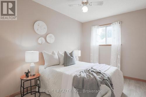 13 Third Street, Kawartha Lakes, ON - Indoor Photo Showing Bedroom