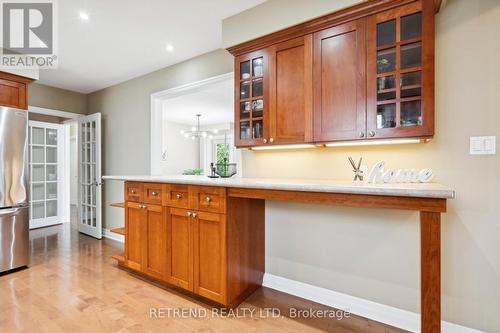 1426 Chalice Crescent, Mississauga, ON - Indoor Photo Showing Kitchen