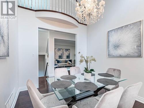 28 Crystal Glen Crescent, Brampton, ON - Indoor Photo Showing Dining Room