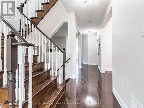 28 Crystal Glen Crescent, Brampton, ON - Indoor Photo Showing Other Room