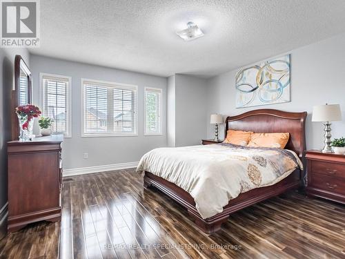 28 Crystal Glen Crescent, Brampton, ON - Indoor Photo Showing Bedroom