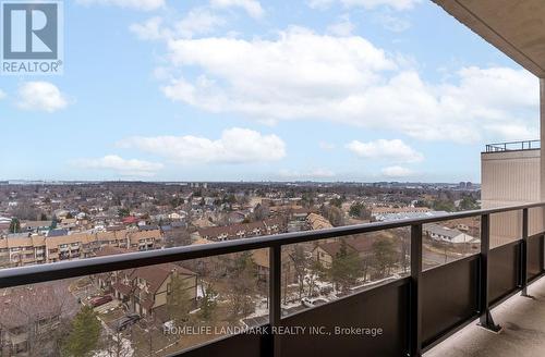 Ph1214 - 2929 Aquitaine Avenue, Mississauga, ON - Outdoor With Balcony With View