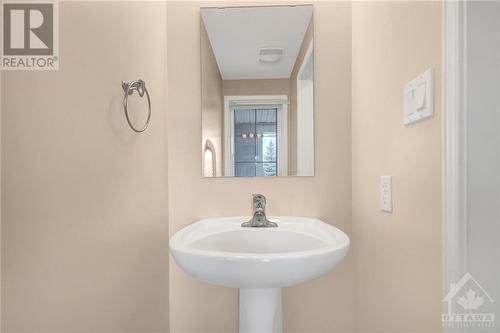 458 Templeford Avenue, Kanata, ON - Indoor Photo Showing Bathroom