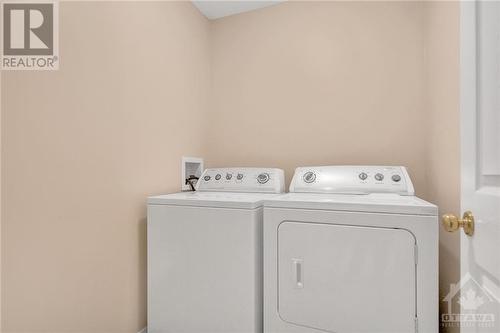 458 Templeford Avenue, Kanata, ON - Indoor Photo Showing Laundry Room