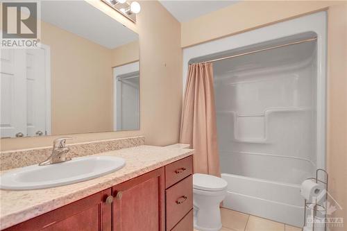 458 Templeford Avenue, Kanata, ON - Indoor Photo Showing Bathroom