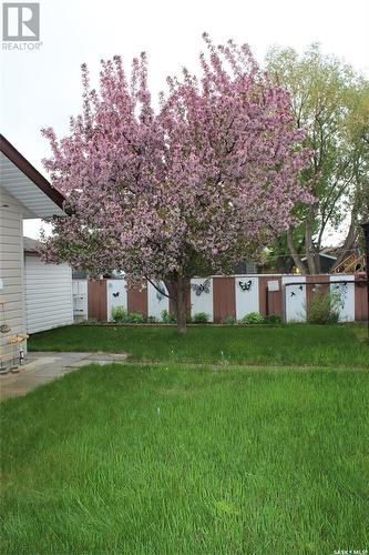 542 6Th Avenue W, Shaunavon, SK - Outdoor