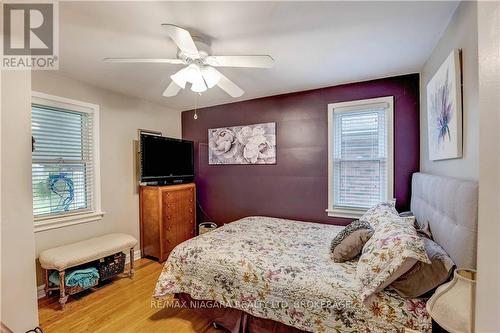 40 Mcdonald Avenue, Thorold, ON - Indoor Photo Showing Bedroom