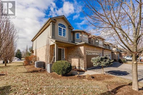 27 - 255 Summerfield Drive, Guelph (Pine Ridge), ON - Outdoor