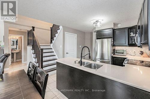 27 - 255 Summerfield Drive, Guelph (Pine Ridge), ON - Indoor Photo Showing Kitchen With Double Sink With Upgraded Kitchen