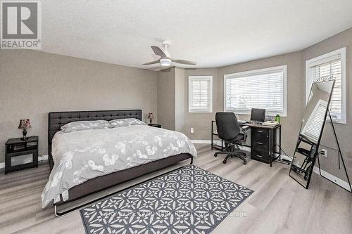 27 - 255 Summerfield Drive, Guelph (Pine Ridge), ON - Indoor Photo Showing Bedroom