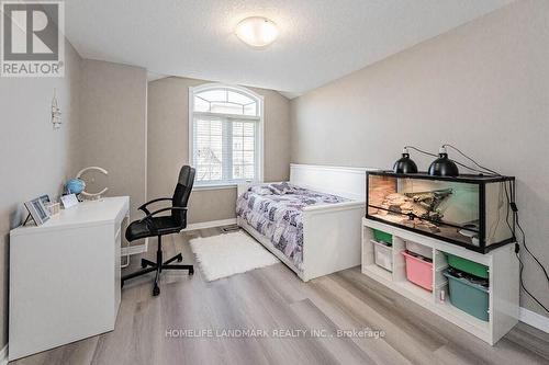 27 - 255 Summerfield Drive, Guelph (Pine Ridge), ON - Indoor Photo Showing Other Room