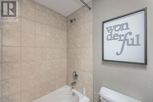 27 - 255 Summerfield Drive, Guelph (Pine Ridge), ON - Indoor Photo Showing Bathroom