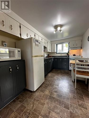 2A Oceanview Crescent, Burin Bay, NL - Indoor Photo Showing Kitchen