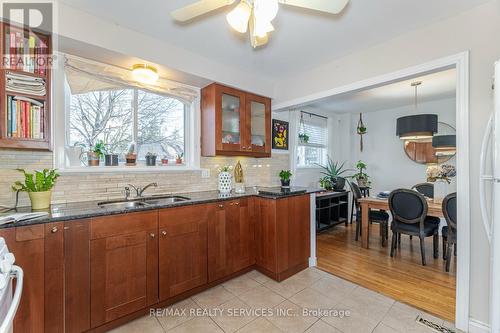 62 Ambleside Drive, Brampton, ON - Indoor Photo Showing Kitchen With Double Sink