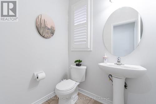 7 Swanton Road, Brampton, ON - Indoor Photo Showing Bathroom