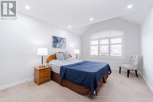 7 Swanton Road, Brampton (Credit Valley), ON - Indoor Photo Showing Bedroom