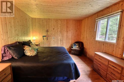 Arrowhead Island, Lac La Ronge, SK - Indoor Photo Showing Bedroom