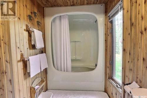 Arrowhead Island, Lac La Ronge, SK - Indoor Photo Showing Bathroom