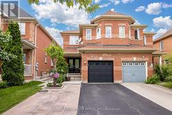 3955 SKYVIEW STREET  Mississauga, ON L5M 8A2