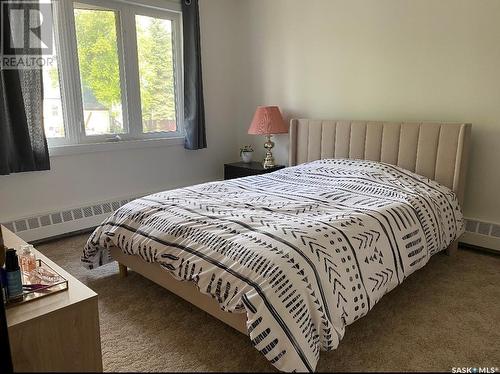 144 First Avenue N, Yorkton, SK - Indoor Photo Showing Bedroom