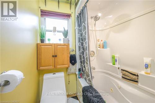 4035 Rebstock Road, Fort Erie, ON - Indoor Photo Showing Bathroom