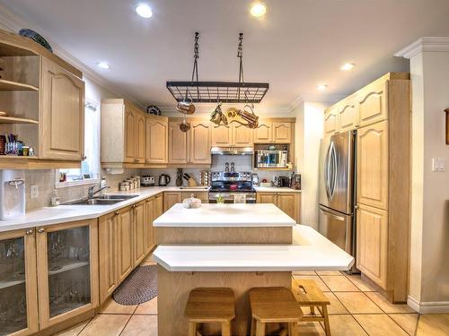 Kitchen - 775 Rue Du Patrimoine, Prévost, QC - Indoor Photo Showing Kitchen With Double Sink