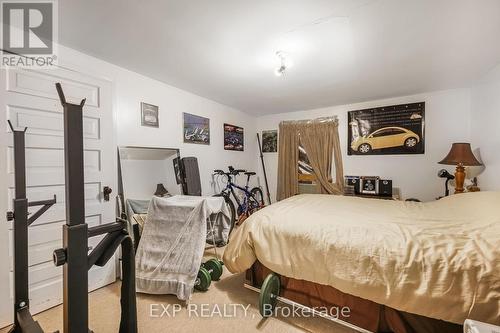 486 Main Street N, Brampton, ON - Indoor Photo Showing Bedroom